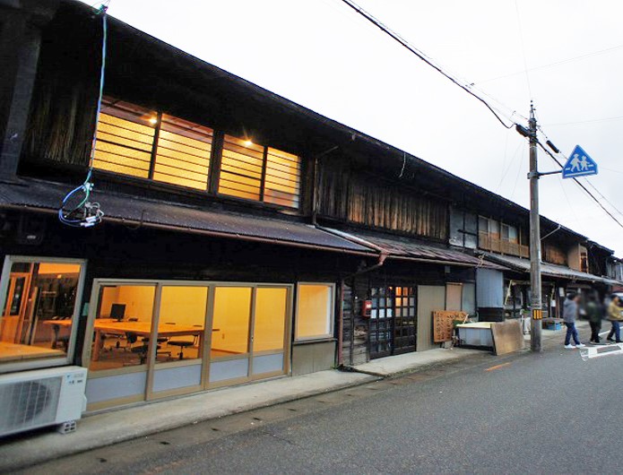 アートの町　神山芸術の旅