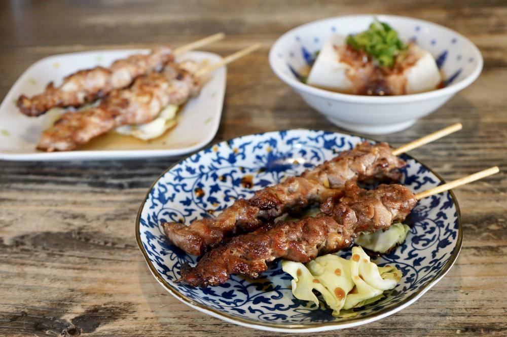 串焼き2本 味み家