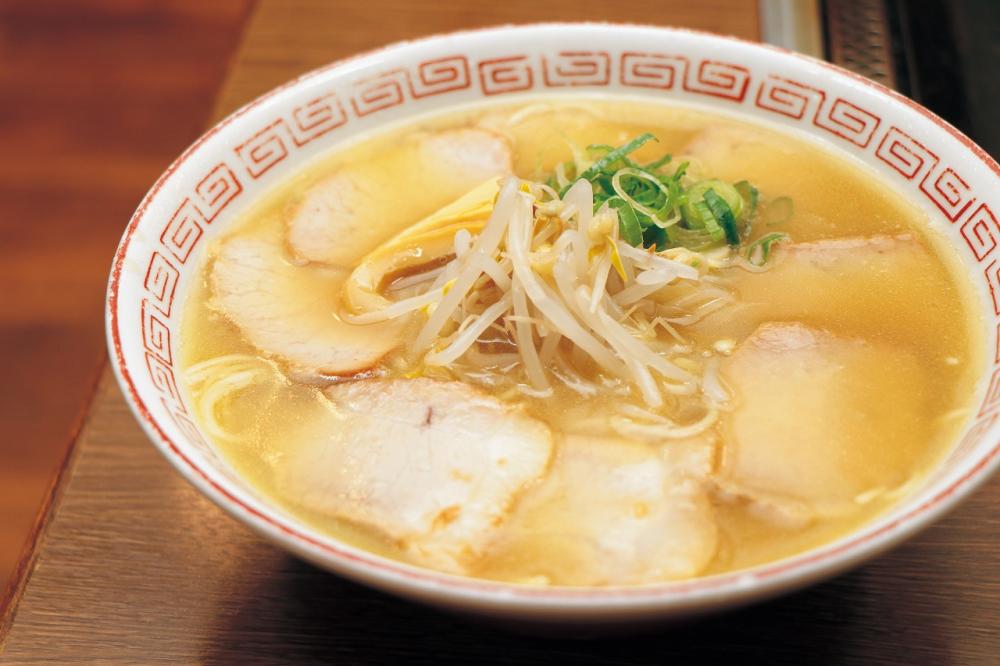 三八 斎田店