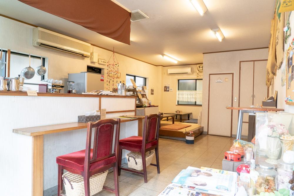 店内 勝浦流イタリアンカフェ Salotto