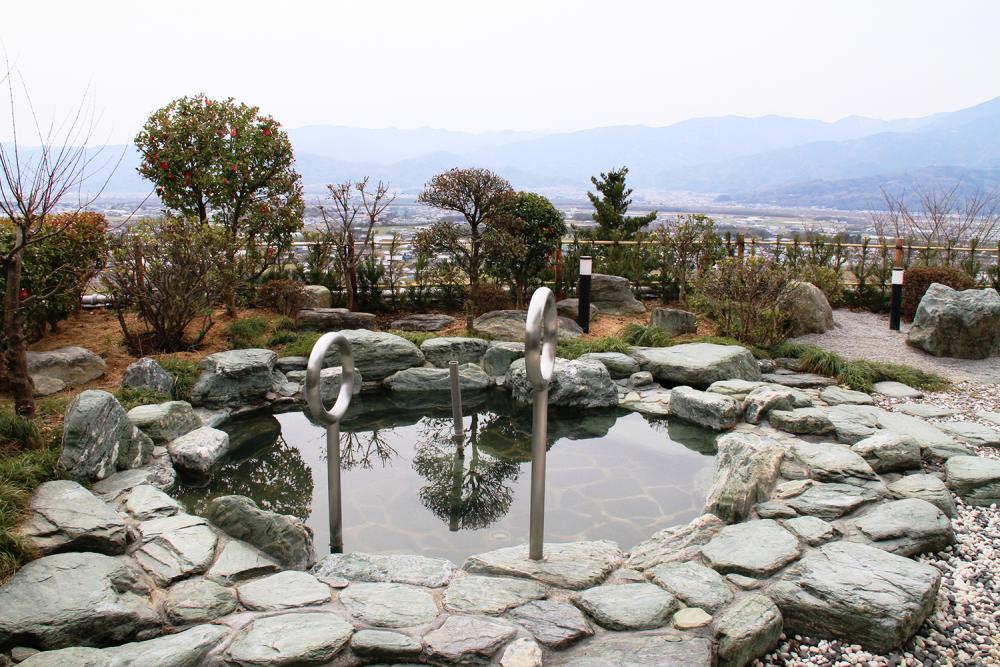  土柱休養村センター「阿波土柱の湯」