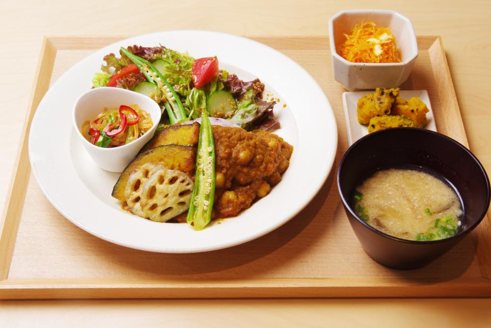 旨味がしっかり！
ヴィーガンカレーを食べてみました
