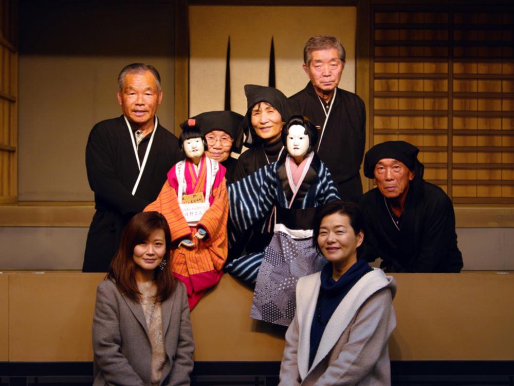 この日の人形座は「寄井座」。終演後は写真撮影ができる