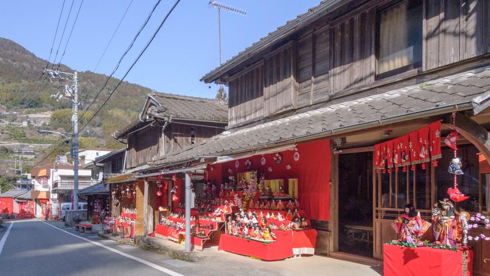 坂本おひな街道