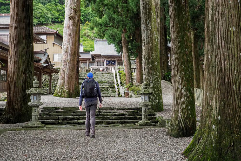四国遍路最大の難所、焼山寺への遍路道 四国八十八ヶ所霊場第12番札所・焼山寺