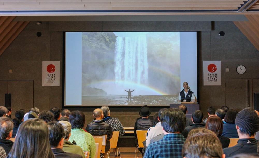 At JLTA’s Long Trail Symposium(Photo pfovided by JLTA)