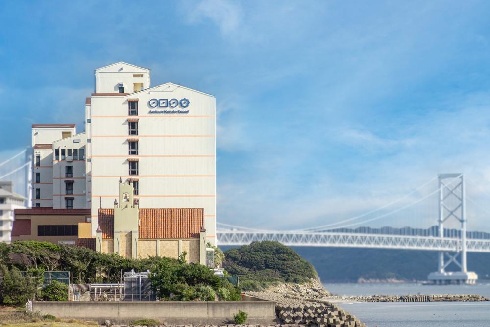 Guestrooms have ocean views at Aoawo Naruto Resort