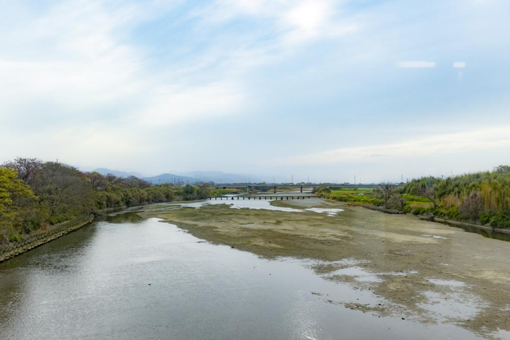 鮎喰川の車窓(潜水橋)