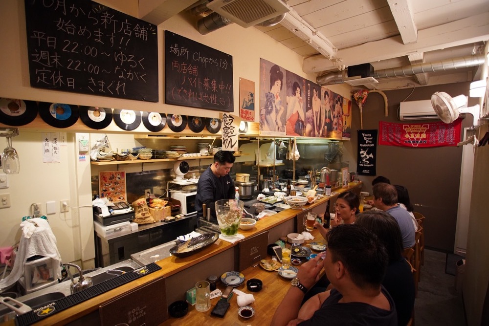 “Chopstick”– a well-known diner run by a chef trained at a popular restaurant 