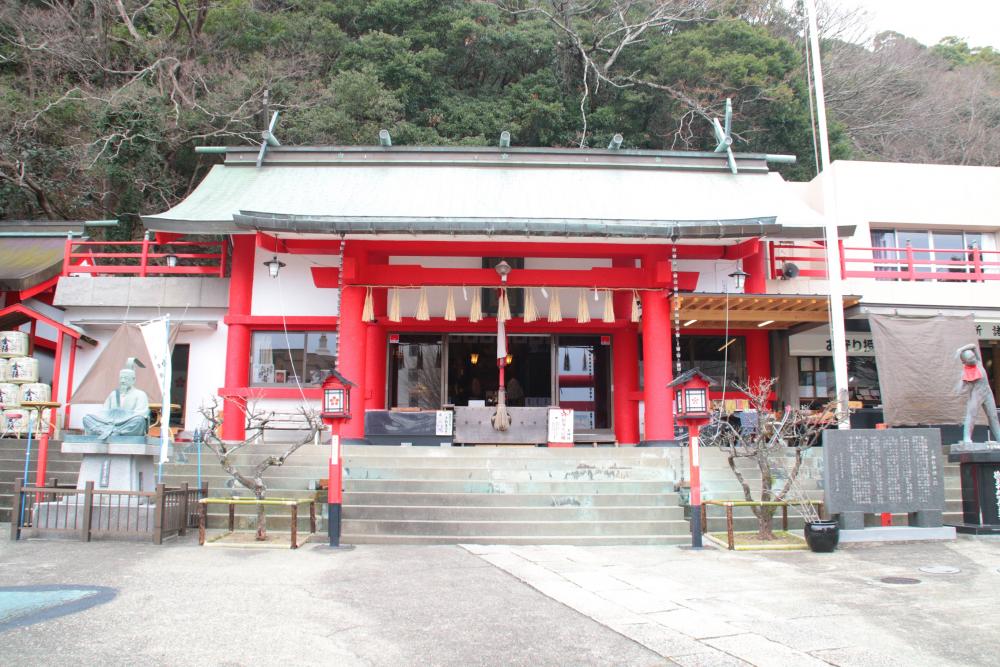 金運・勝ち運・学問・縁結びの神
『徳島眉山天神社』