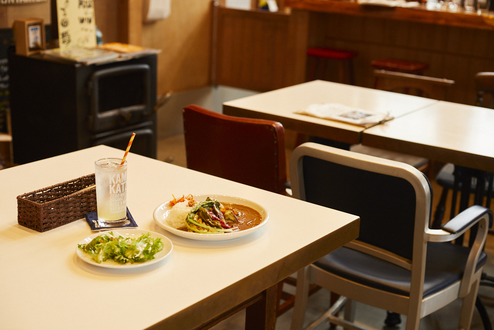 Early Lunch Rise & Win Brewing Co. BBQ & General Store